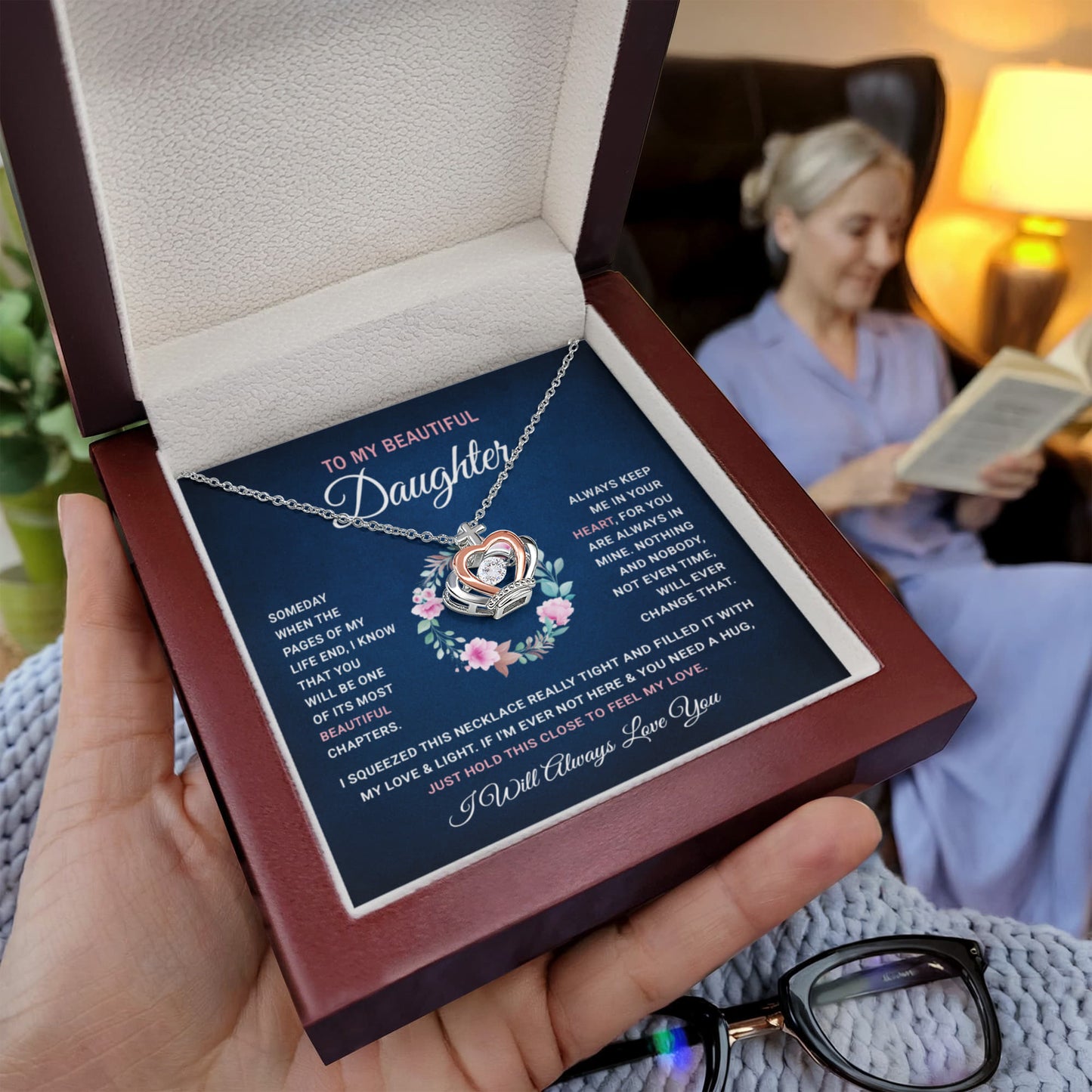 Daughter Gift From Mom, Mother Daughter Crown Pendant Necklace Birthday Graduation Christmas Jewelry Gifts For My Beautiful Daugther Adult Daughter with Message Card and Gift Box