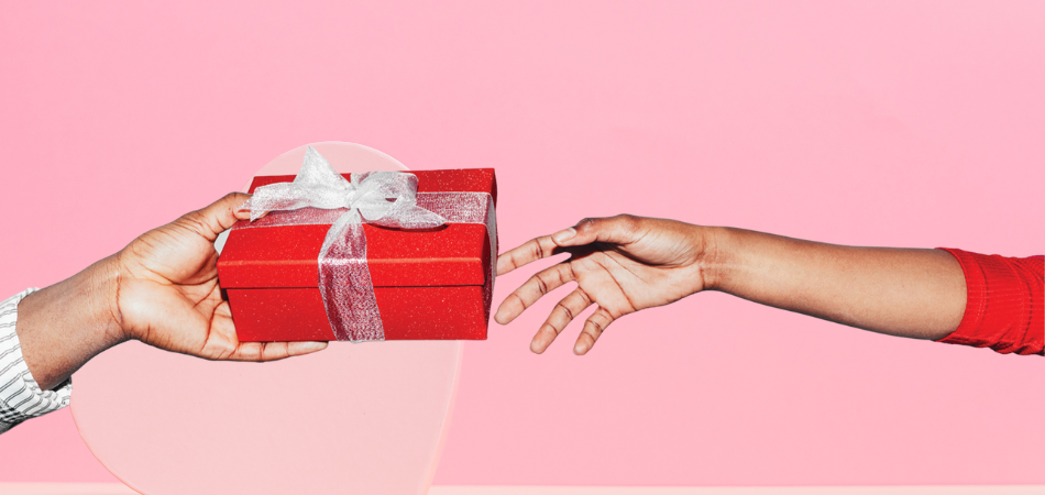 10 Unique Valentines Gifts For Her That She'll Adore And Remember Forever