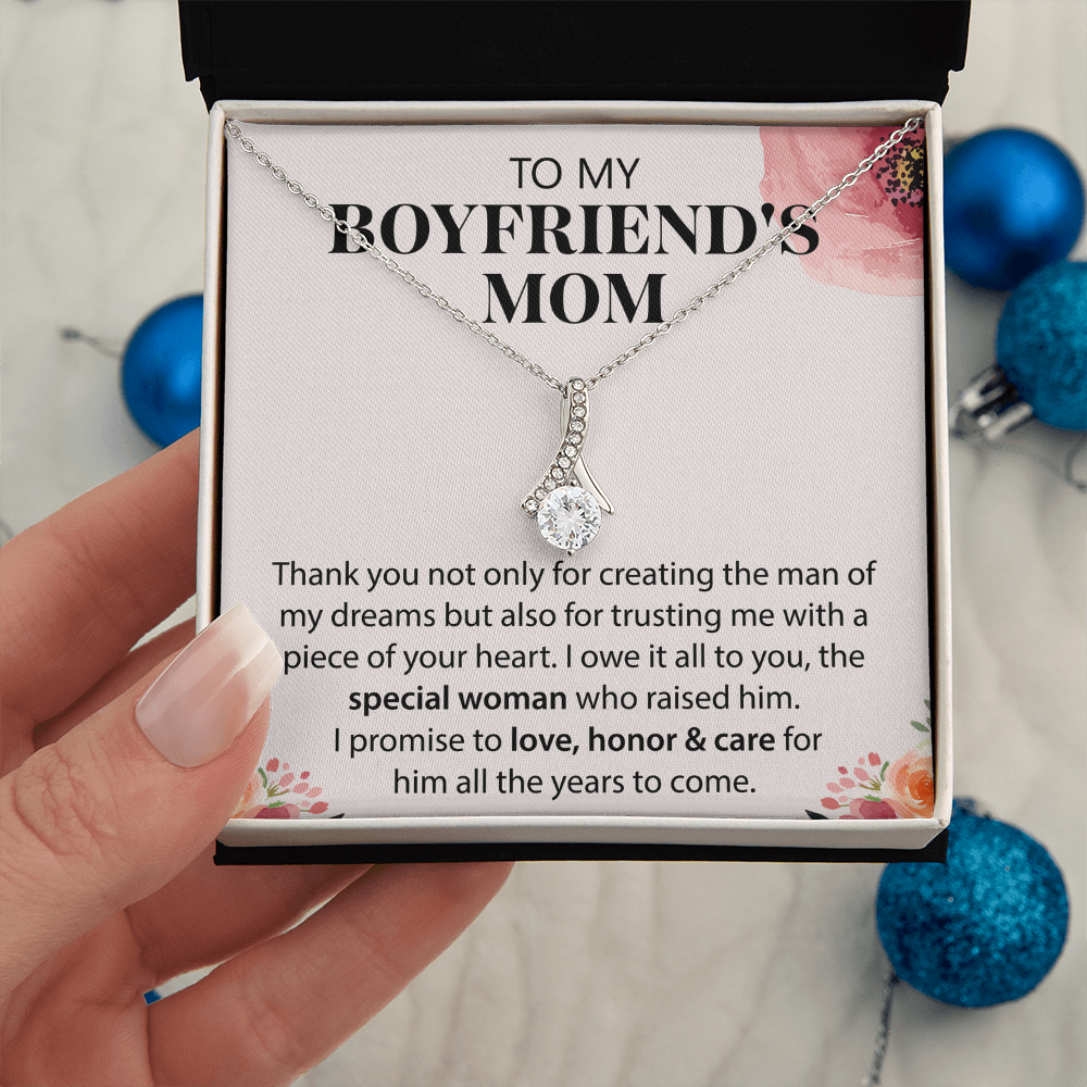 Gift Ideas for Boyfriend's Mom – Love Knot Necklace with Meaningful Card