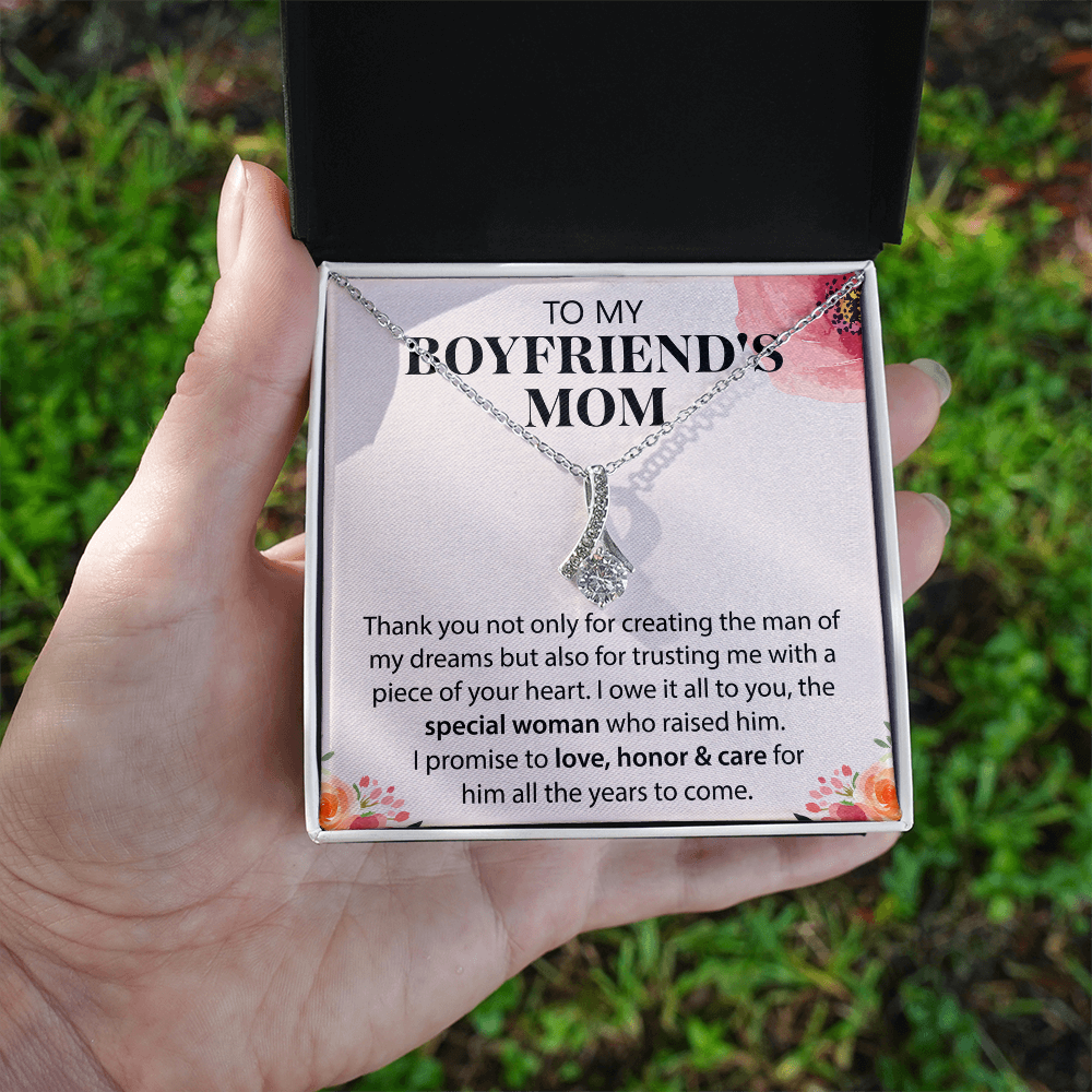 Gift Ideas for Boyfriend's Mom – Love Knot Necklace with Meaningful Card