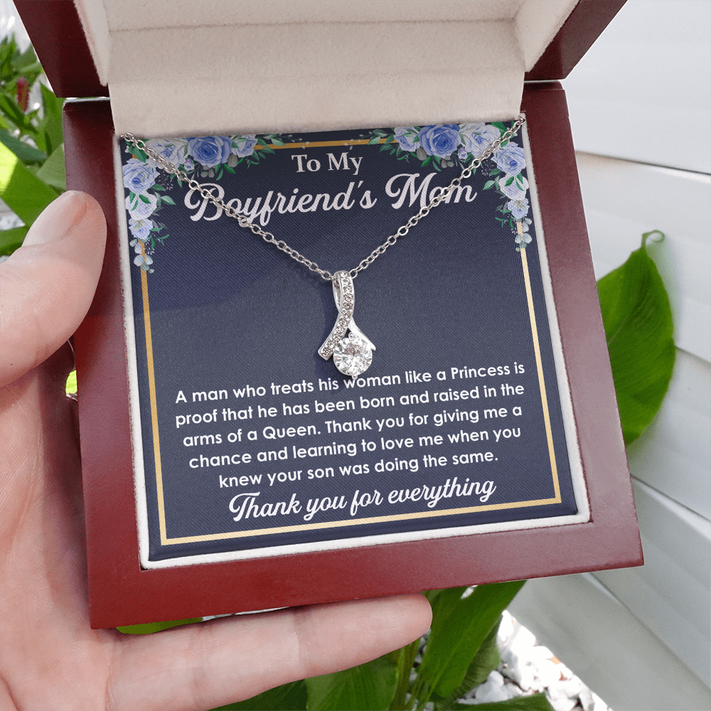 Best Gifts for Boyfriend's Mom – Love Knot Necklace with Touching Message