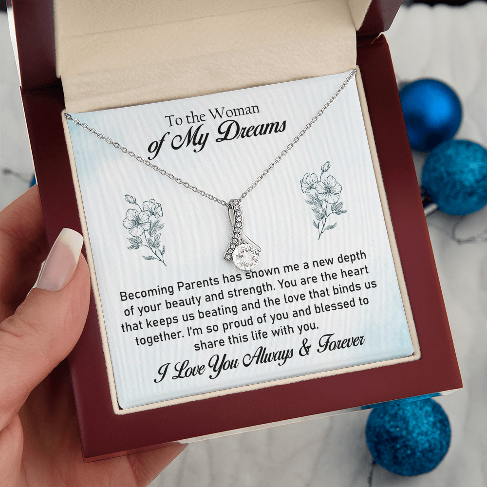 Elegant Alluring Beauty Necklace – A Sentimental Gift from Husband, Honoring Her Love & Strength as a Mom