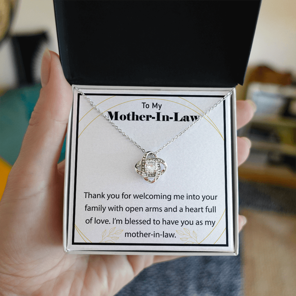 Elegant Love Knot Necklace for Mother-in-Law – A Heartfelt Gift to Show Love and Appreciation