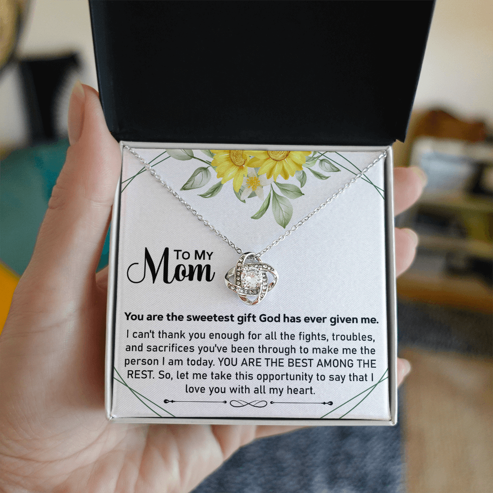 To My Mom Necklace – Heartfelt Love Knot Gift for Mother’s Day