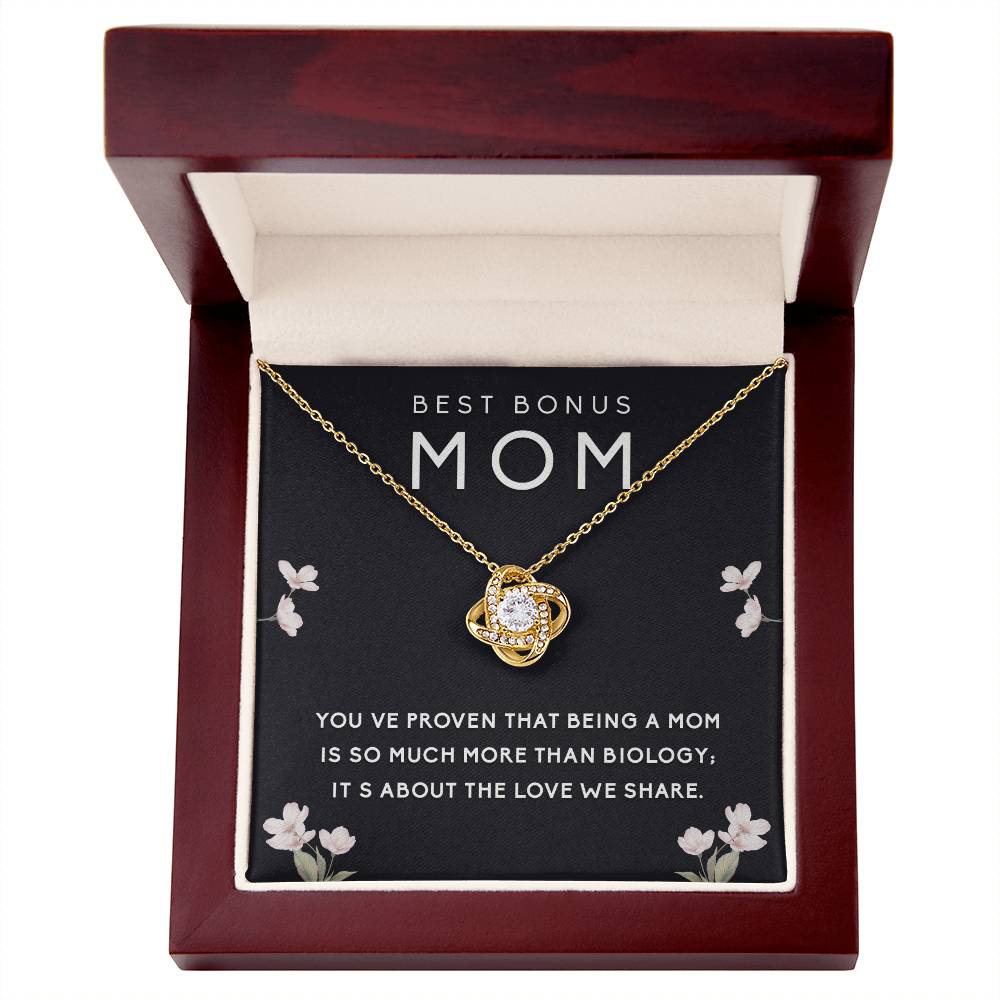 Best Bonus Mom Love Knot Necklace, Meaningful Jewelry Gift to Celebrate the Bond We Share, Perfect for Mother's Day & Special Occasions