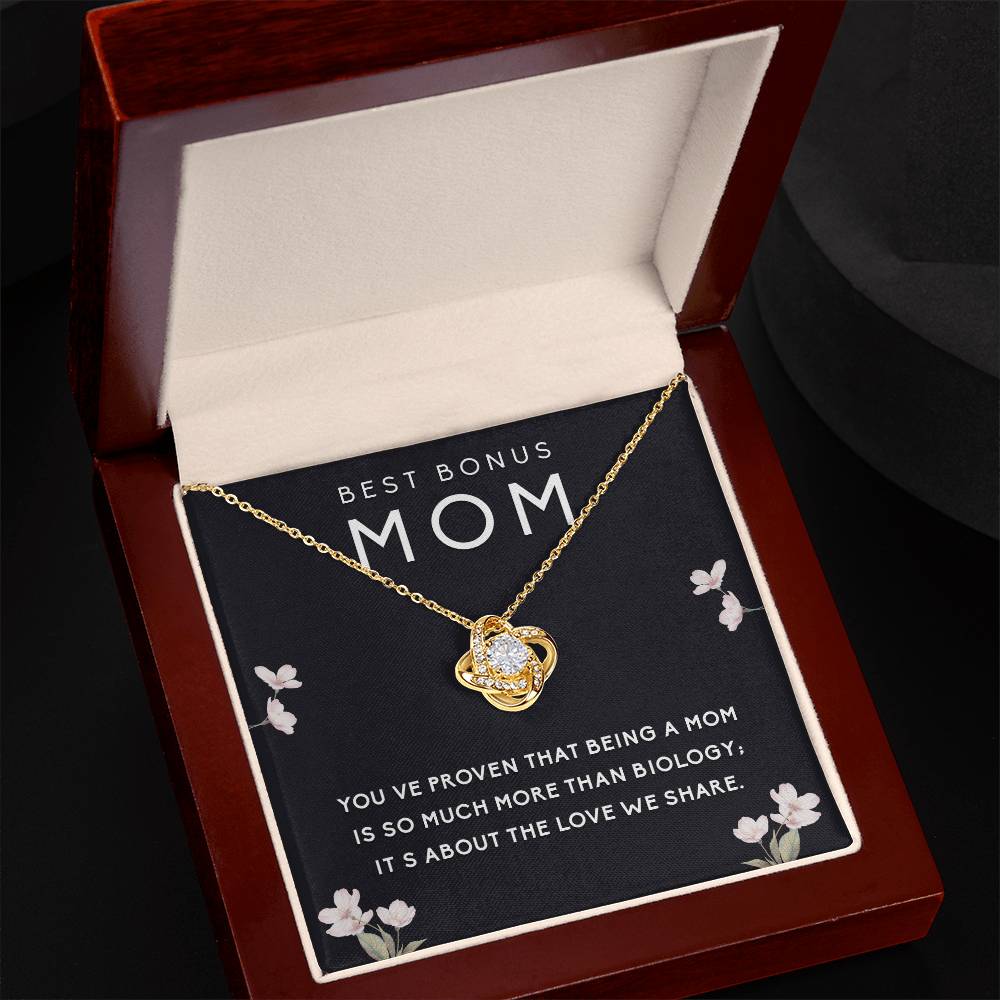 Best Bonus Mom Love Knot Necklace, Meaningful Jewelry Gift to Celebrate the Bond We Share, Perfect for Mother's Day & Special Occasions