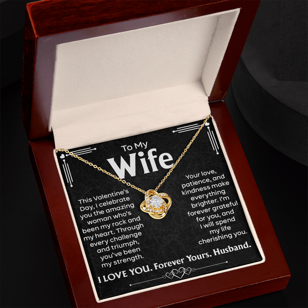 Love Knot Necklace for Wife – A Romantic Valentine's Day Gift