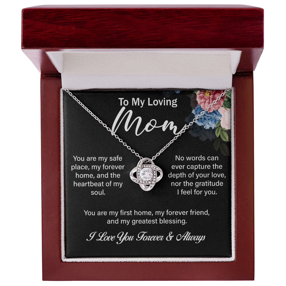Love Knot Necklace – A Timeless Gift for Mom, Symbolizing an Eternal Bond