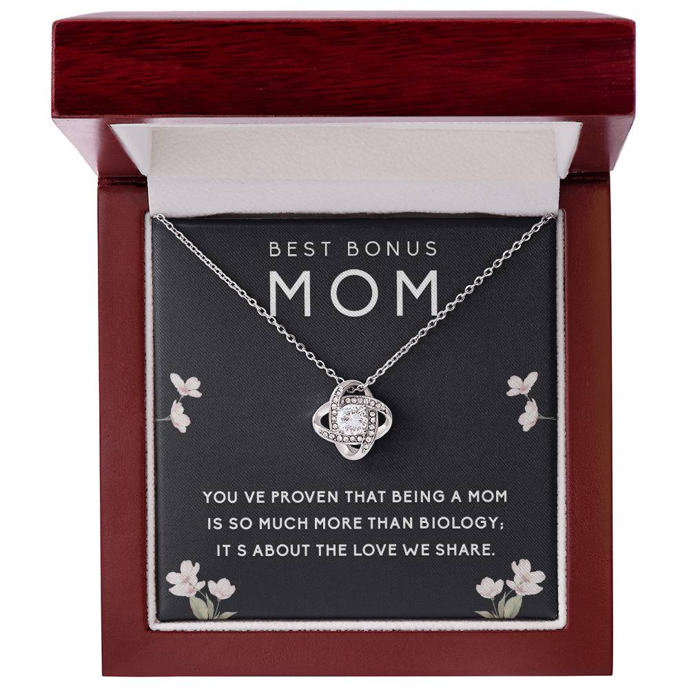 Best Bonus Mom Love Knot Necklace, Meaningful Jewelry Gift to Celebrate the Bond We Share, Perfect for Mother's Day & Special Occasions