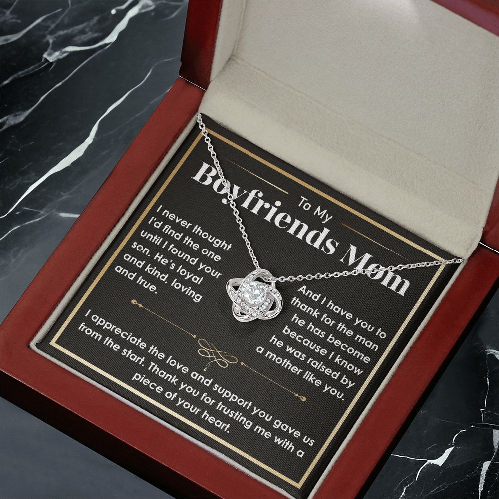 To My Boyfriend's Mom Necklace – A Sentimental Gift to Express Gratitude and Love, Perfect Gift for Boyfriend's Mom