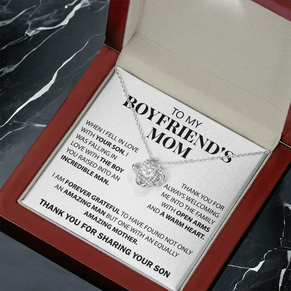 To My Boyfriend's Mom Necklace – A Unique and Thoughtful Gift to Show Appreciation