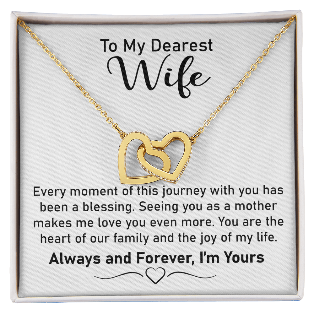Gift for Wife – Interlocking Heart Necklace Keepsake, A Loving Tribute to Her Role as a Mother and the Heart of the Family