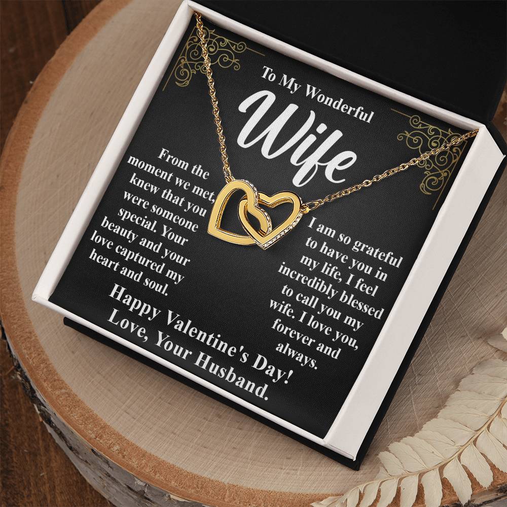 Interlocking Heart Necklace for Wife – A Forever Valentine’s Gift to Celebrate Eternal Love