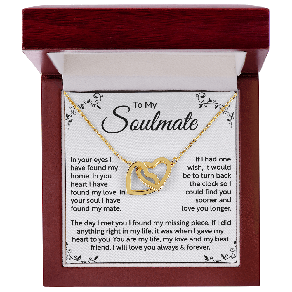 To My Soulmate – Interlocking Heart Necklace, A Romantic Gift of Eternal Love