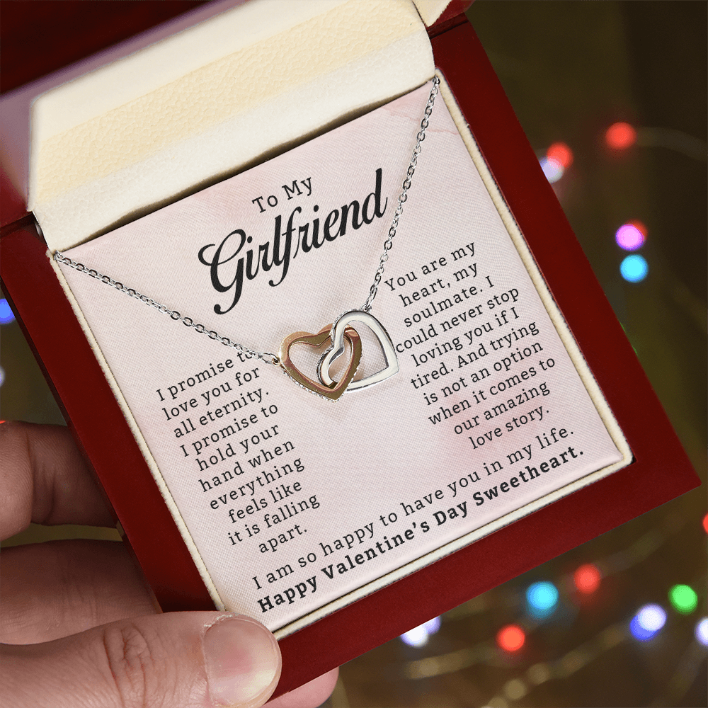 To My Girlfriend, I Promise to Love You for All Eternity – Interlocking Heart Necklace, A Heartfelt Valentine's Day Gift to Show My Endless Love