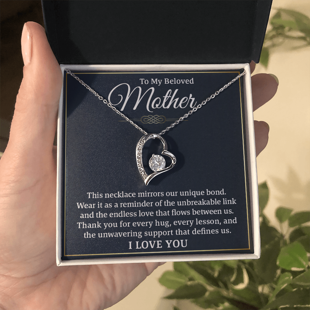 Forever Love Necklace – A Sentimental Valentine's Day Gift for Mom