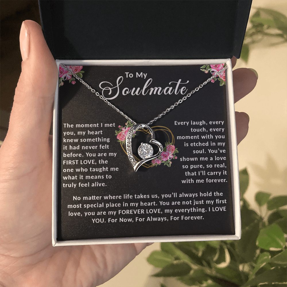 To My Soulmate - Forever Love Necklace, A Romantic Gift to Celebrate Eternal Devotion, First Love, and Lifelong Connection