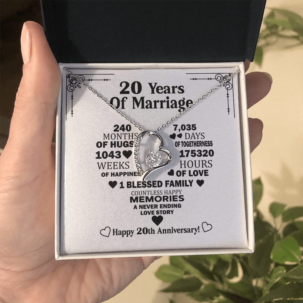 Elegant 20th Anniversary Necklace for Wife – Timeless Keepsake with Romantic Message from Loving Husband