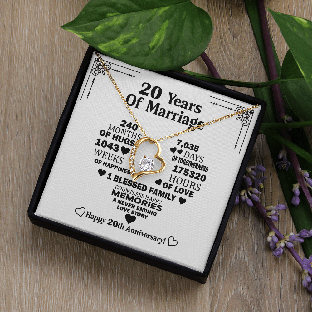 Elegant 20th Anniversary Necklace for Wife – Timeless Keepsake with Romantic Message from Loving Husband